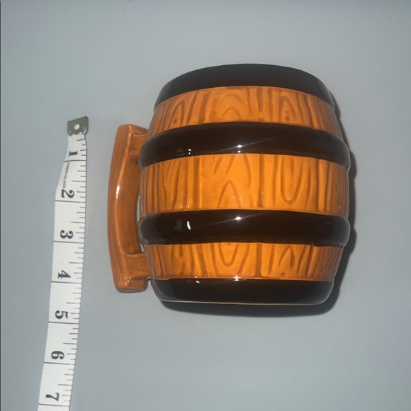 Donkey Kong Barrel Shaped Coffee Mug Ceramic Cup By Paladone DK NES Nintendo - Picture 2 of 5